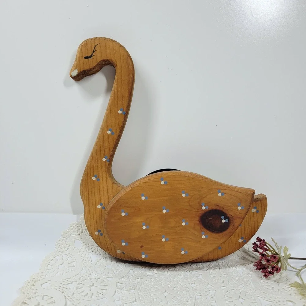 Vintage Wood Hand Painted Swan Goose Wall Pocket Country Decor Primitive